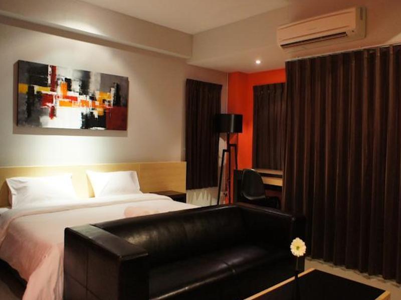 Trendy Hotel Nakhon Pathom Exterior foto